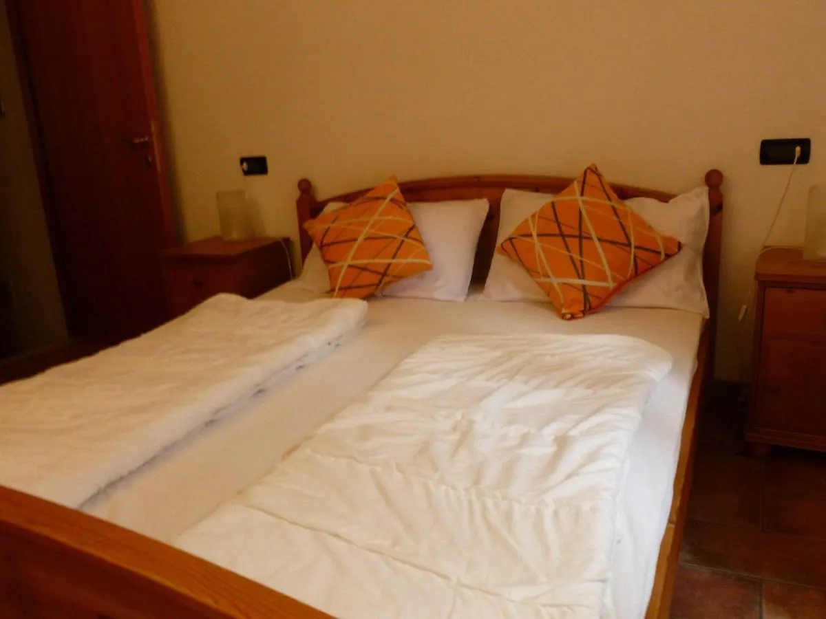 Casa Mary Apartments Tignale